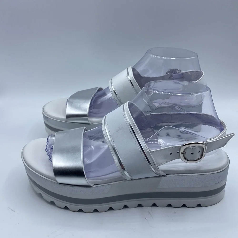 NeroGiardini Double Band‎ Sporty Sandals